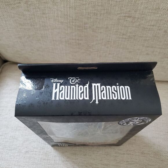 Disney Costume - Leota Cape and Wig From The Haunted Mansion Adult Size - Picture 9 of 9